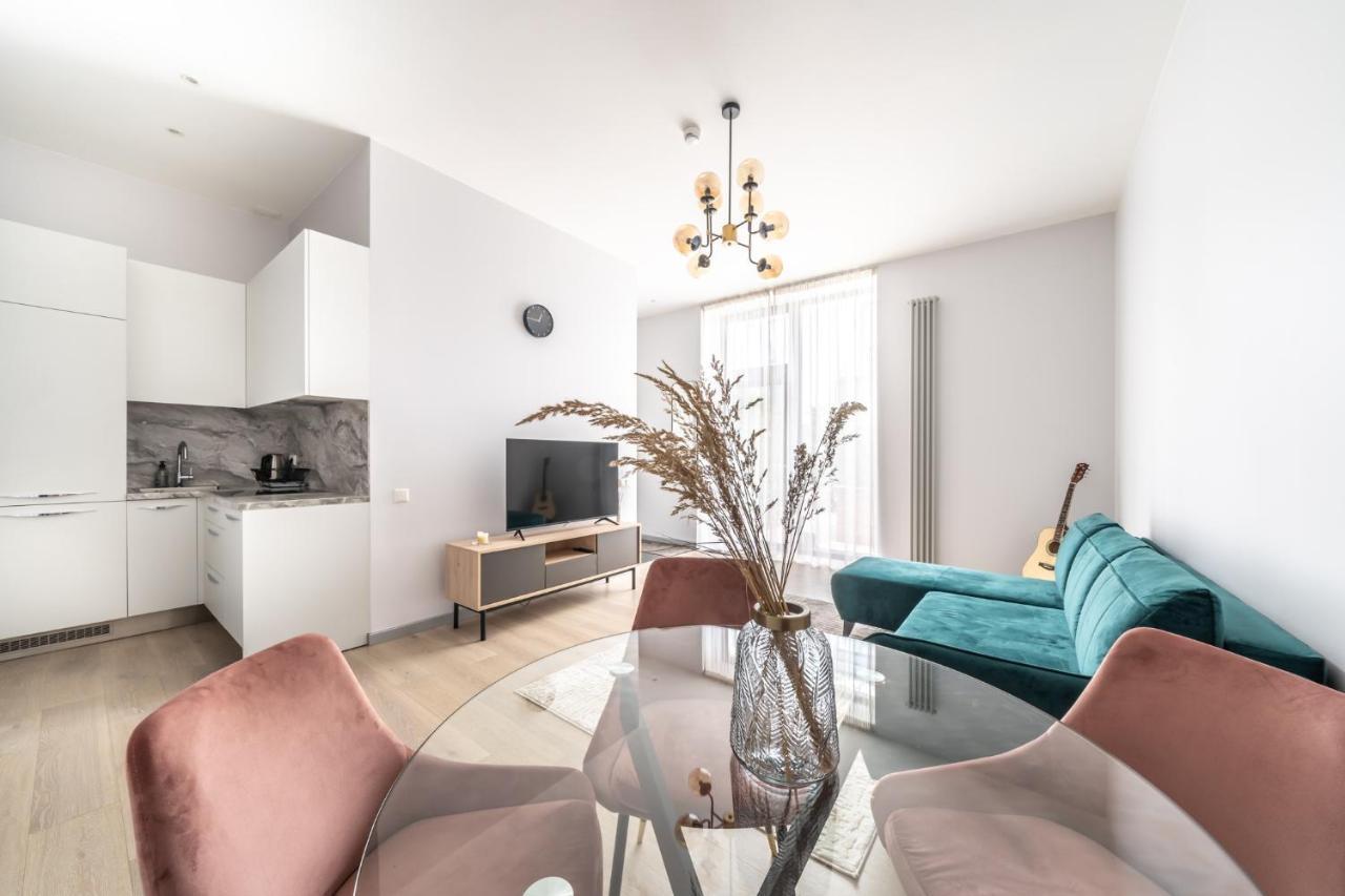 New Comfortable 2 Bedroom Cottage W/Big Terrace Jūrkalne Exterior foto
